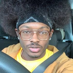 Meet your Posher, Déshaun